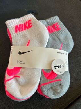Nike Kids Cushioned Ankle Socks - White, Gray & Neon Pink (6-Pack)